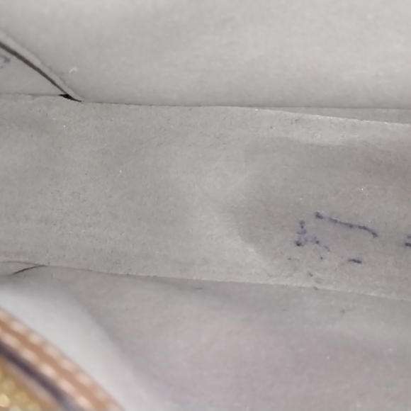 Kate Spade Cream and Brown Crossbody Bag - Picture 7 of 17